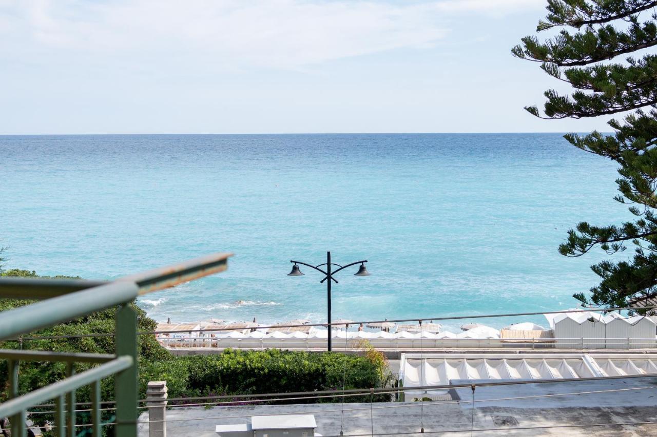 Casa Fedra - Pet Friendly - Sea View Apartment Bordighera Bagian luar foto